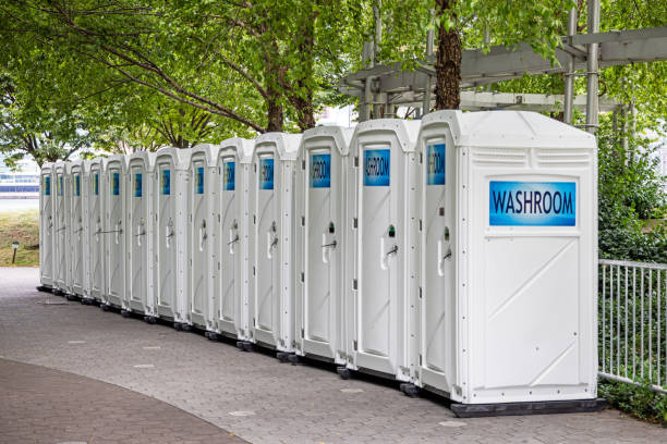 Best Porta potty rental near me  in River Edge, NJ