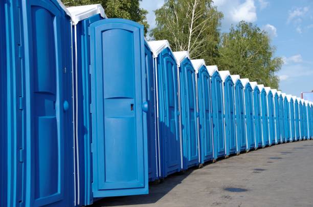 Portable bathroom rental in River Edge, NJ